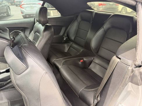 Used 2021 Ford Mustang Premium RWD image 9