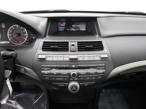 Used 2010 Honda Accord EX-L image 19