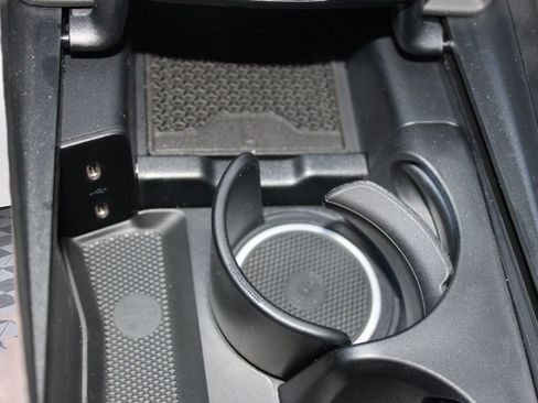 Used 2026 Mercedes-Benz E 350 Sedan image 27