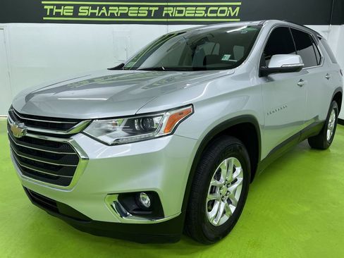 Used 2021 Chevrolet Traverse LT FWD image 5