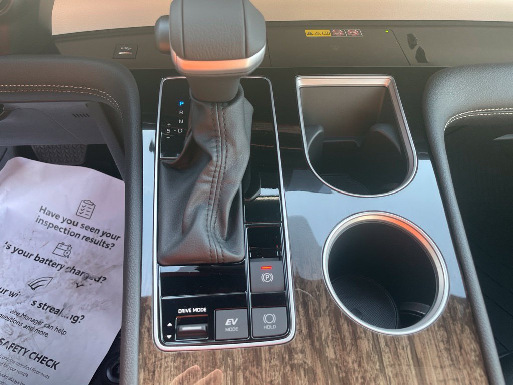 New 2026 Toyota Sienna Limited FWD image 20