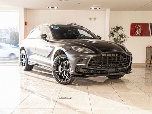 Used 2025 Aston Martin DBX 707 AWD/4WD image 5