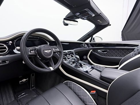 Used 2024 Bentley Continental GT Speed image 7
