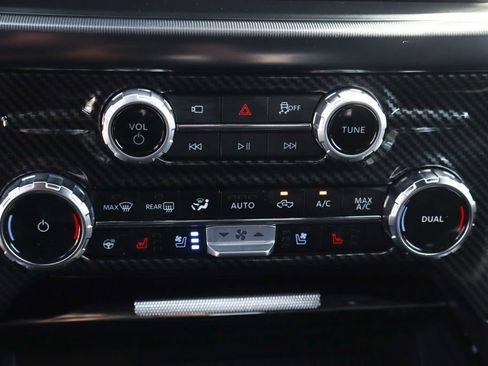 Used 2025 Ford F150 Raptor AWD/4WD image 46