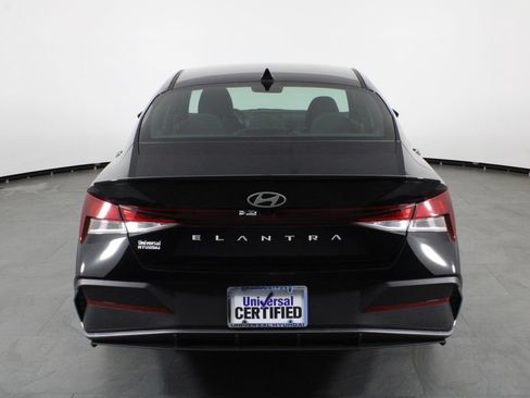 Certified 2026 Hyundai Elantra Sport FWD image 10