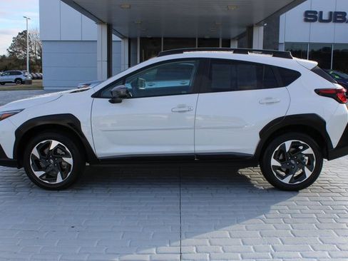 Certified 2024 Subaru Crosstrek 2.5i Limited w/ Crosstrek Mirror Package image 2