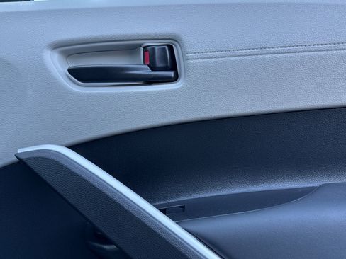 New 2026 Toyota Corolla Cross LE FWD image 19