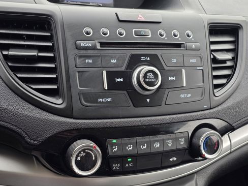 Used 2016 Honda CR-V SE image 19