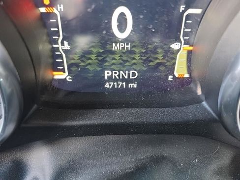 Used 2022 Jeep Wrangler Unlimited Sahara w/ LED Lighting Group image 18