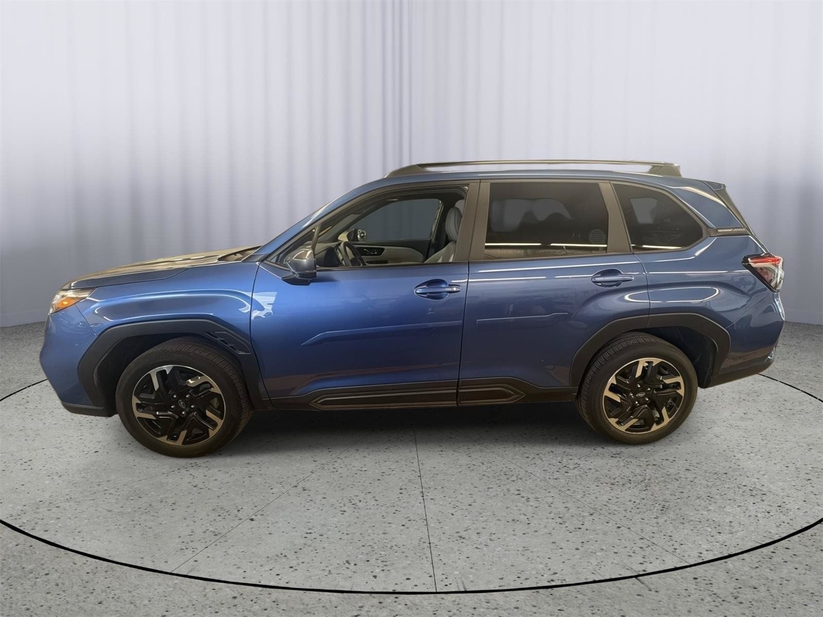 Used 2026 Subaru Forester Limited AWD/4WD image 3