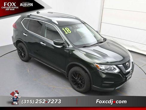 Used 2018 Nissan Rogue SV AWD/4WD image 24