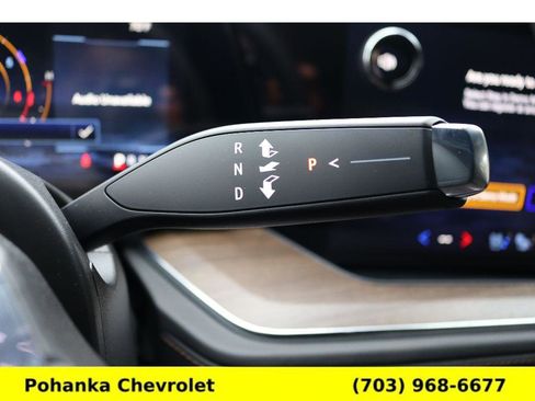 New 2026 Chevrolet Suburban High Country image 11