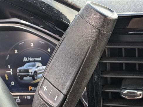 Used 2023 Chevrolet Silverado 1500 LT Trail Boss w/ LPO, Dark Essentials Package image 12