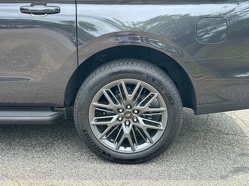 New 2026 Ford Expedition Max Platinum w/ Stealth Appearance Package AWD/4WD image 18