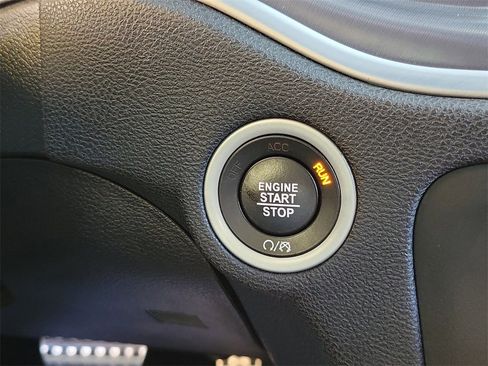 Used 2020 Dodge Charger Scat Pack image 8