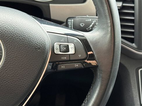 Used 2020 Volkswagen Atlas SE image 36