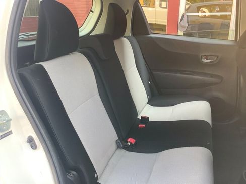 Used 2013 Toyota Yaris LE FWD image 15