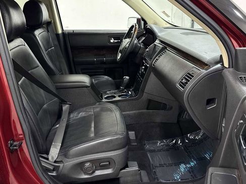 Used 2019 Ford Flex Limited image 30