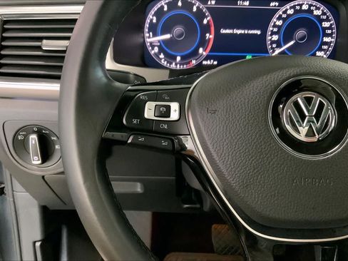 Used 2018 Volkswagen Atlas SEL Premium AWD/4WD image 21