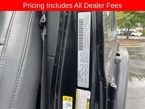 Used 2018 Jeep Wrangler Unlimited Rubicon w/ Steel Bumper Group AWD/4WD image 39