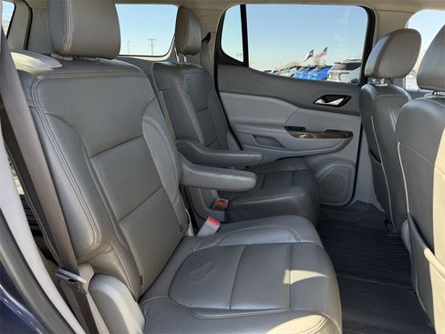 Used 2018 GMC Acadia SLE w/ Driver Alert Package I image 25