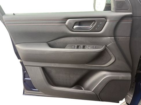 New 2026 Nissan Armada PRO-4X w/ Captain's Chari Seat Package image 17