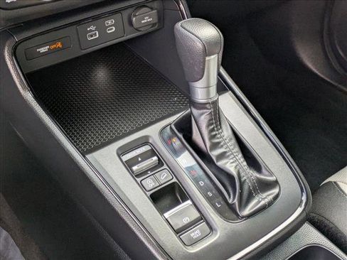 Certified 2024 Honda CR-V EX image 12