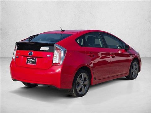 Used 2015 Toyota Prius Persona Series FWD image 5
