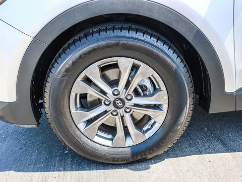 Used 2015 Hyundai Santa Fe Sport AWD/4WD image 26