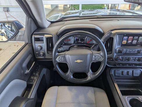 Used 2018 Chevrolet Silverado 1500 LT w/ All Star Edition image 3