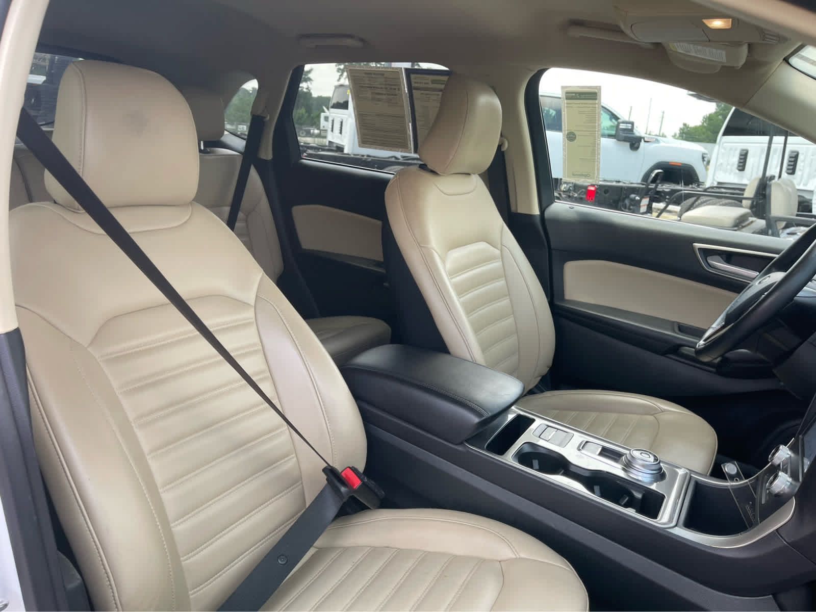 Used 2024 Ford Edge SEL AWD/4WD image 27