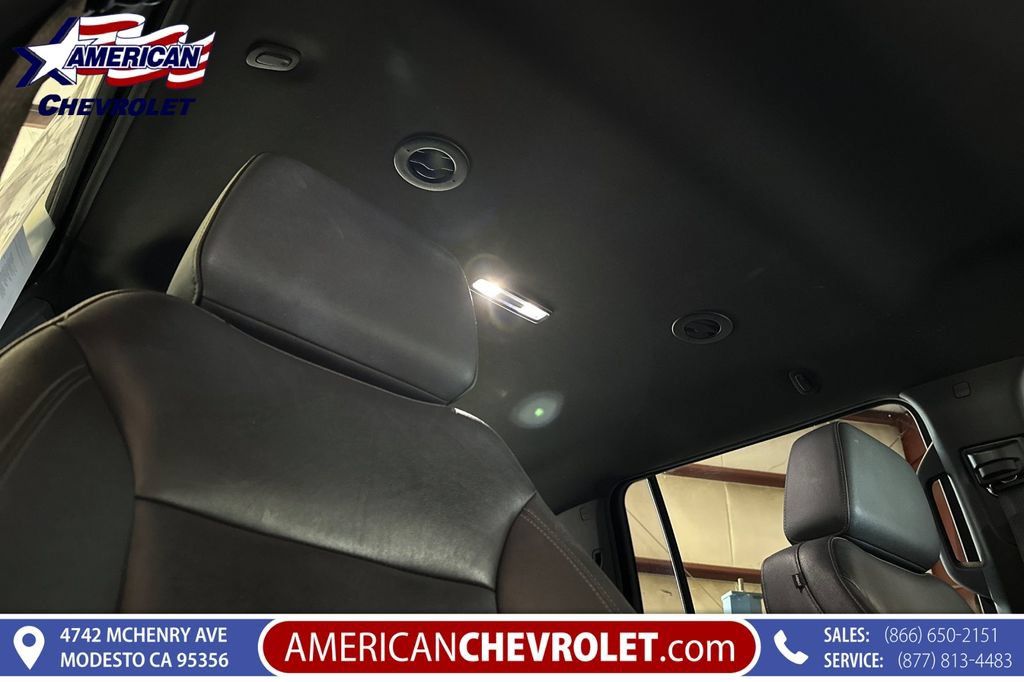 Used 2023 Chevrolet Suburban LT AWD/4WD image 22