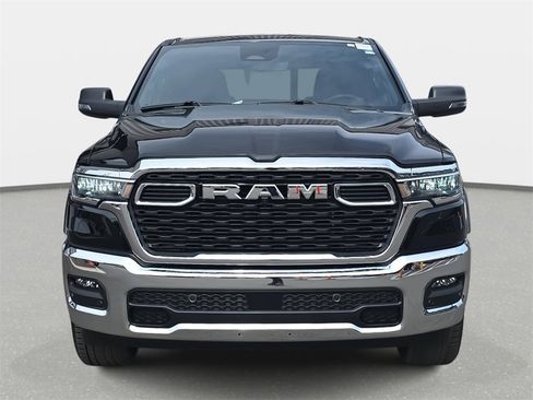 New 2026 RAM 1500 4x4 Crew Cab image 2