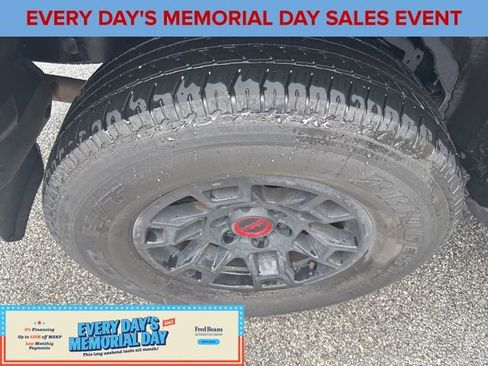 Used 2022 Toyota 4Runner SR5 Premium w/ TRD Black Wheel Package (TMS) AWD/4WD image 3