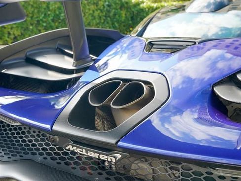 Used 2019 McLaren Senna image 53