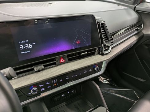 Used 2024 Kia Sportage X-Line w/ X-Line Premium Package image 11