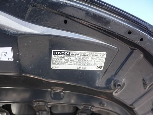 Used 2024 Toyota Corolla SE FWD image 33