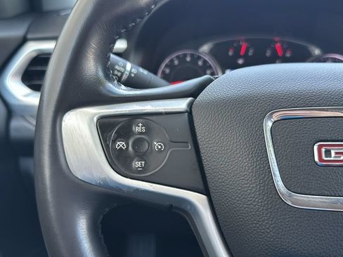 Used 2019 GMC Acadia SLT FWD image 22