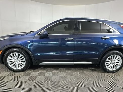 Used 2019 Cadillac XT4 Premium Luxury AWD/4WD image 5
