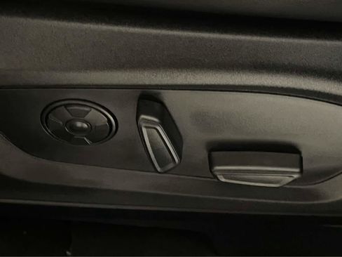 Used 2025 Ford Explorer ST-Line w/ Premium Package AWD/4WD image 30