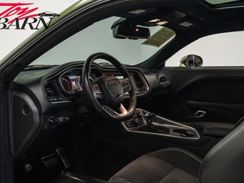 Used 2022 Dodge Challenger R/T Scat Pack image 40