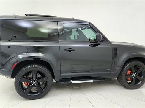 Used 2022 Land Rover Defender 90 X image 6