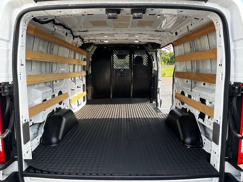 Used 2024 Ford Transit 250 Low Roof w/ Exterior Upgrade Package image 18