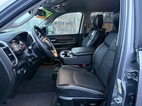 Used 2024 RAM 2500 Laramie image 11