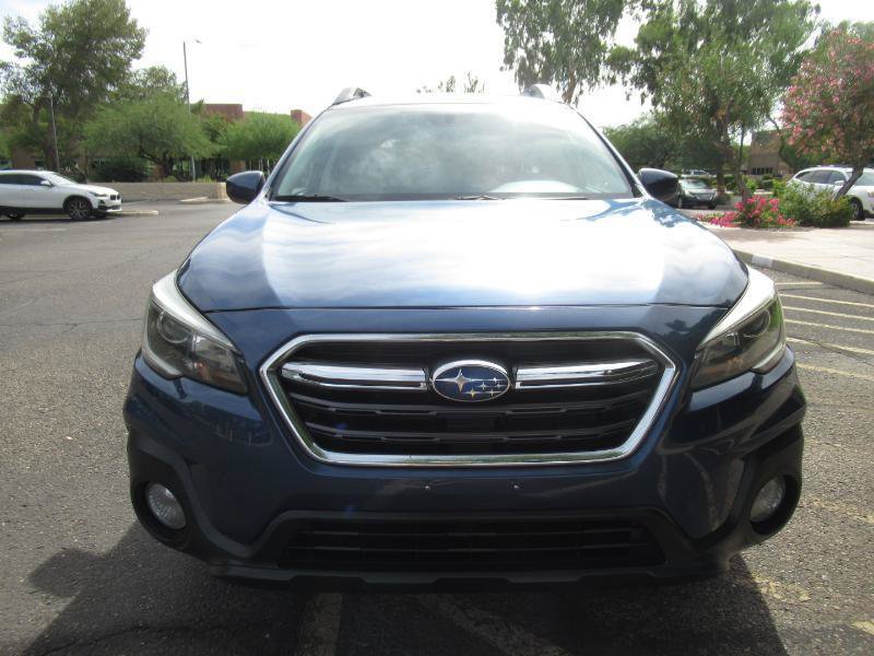 Used 2019 Subaru Outback 2.5i Premium w/ Popular Package #2 AWD/4WD image 4
