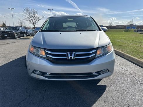 Used 2014 Honda Odyssey Touring image 2