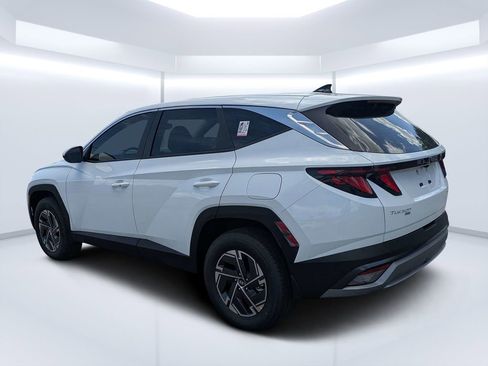New 2026 Hyundai Tucson Blue SE AWD/4WD image 5