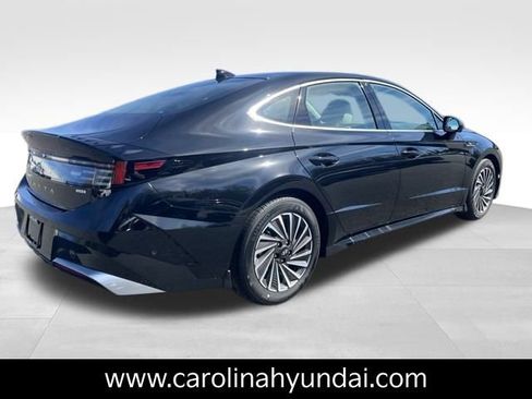 New 2026 Hyundai Sonata Limited image 7