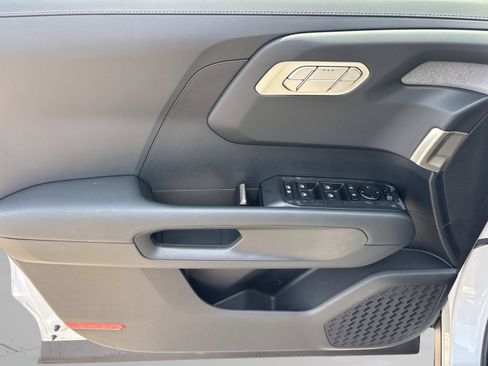 New 2027 Kia Telluride S w/ Towing Package FWD image 17