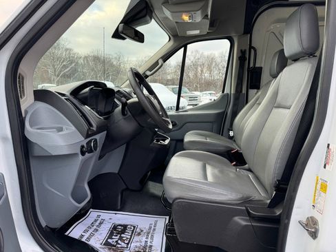 Used 2019 Ford Transit 150 130 Medium Roof image 15